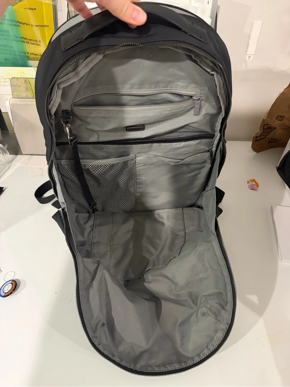 Away Everywhere Zip Backpack - Everyday Carry in Black